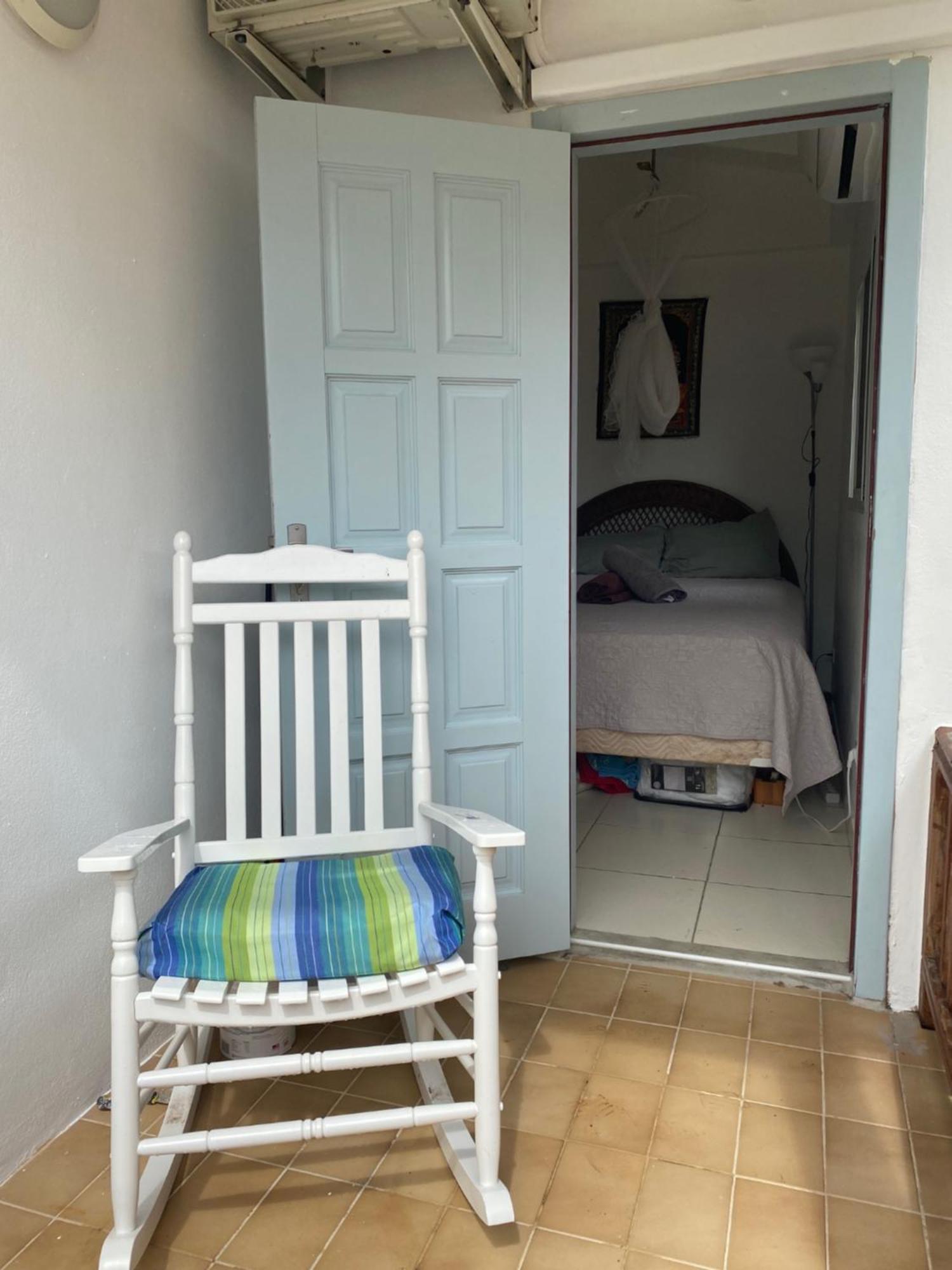 Akunamatata Guest House Grand Case Εξωτερικό φωτογραφία